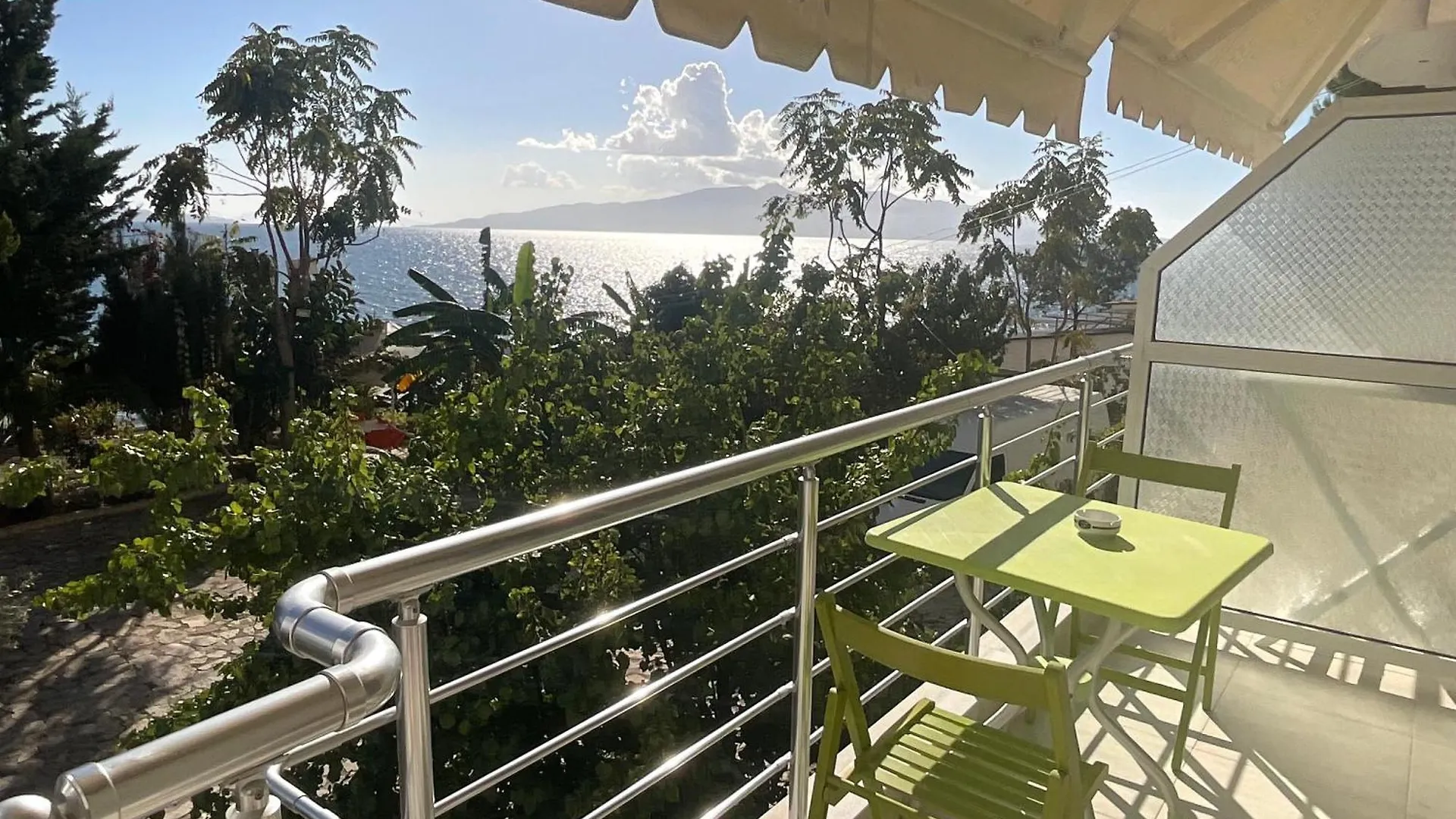 Mojito Beach Apartments With Free Parking Σαράντα 0*,  Αλβανία