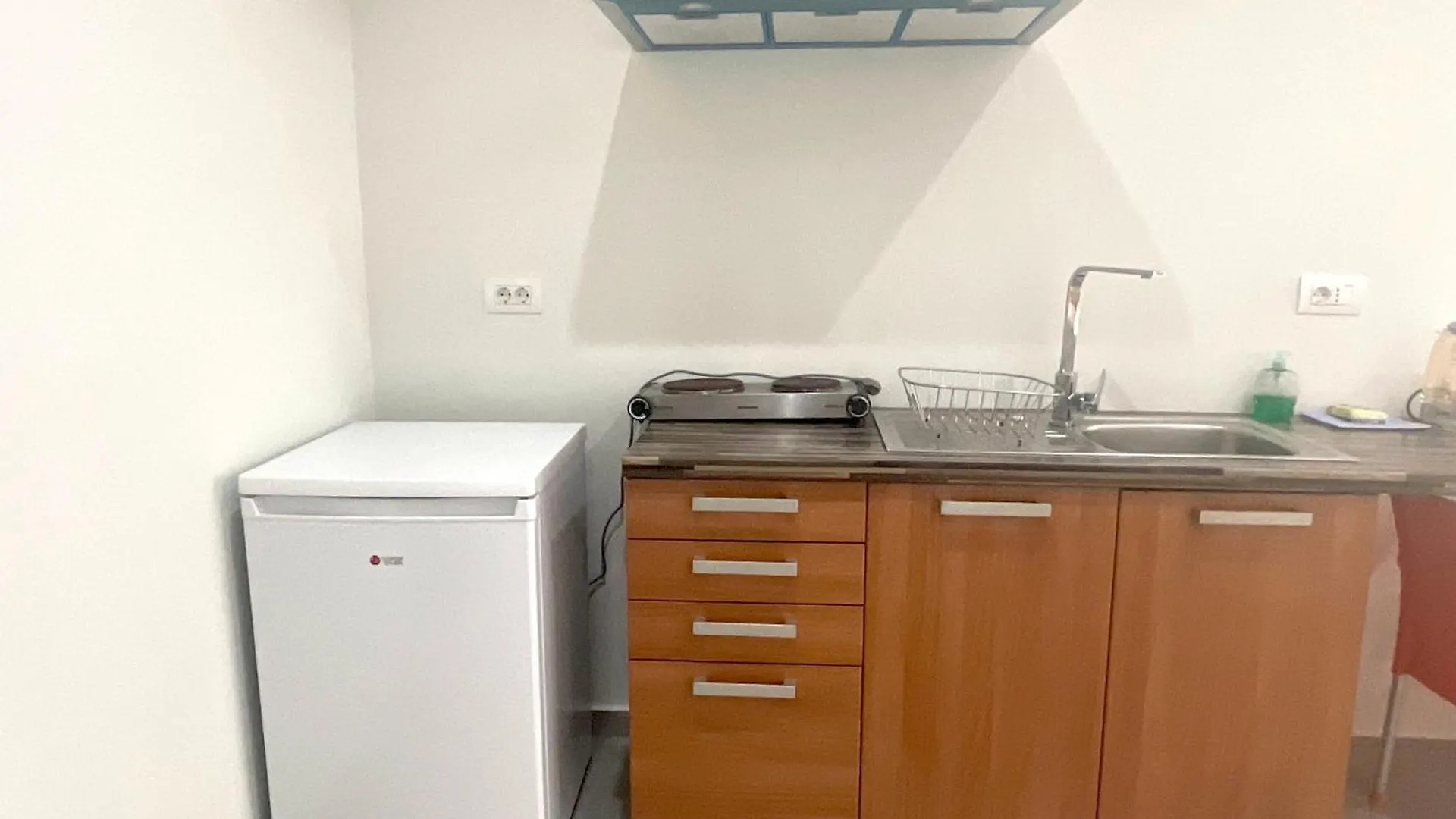 Mojito Beach Apartments With Free Parking Σαράντα 0*,  Αλβανία